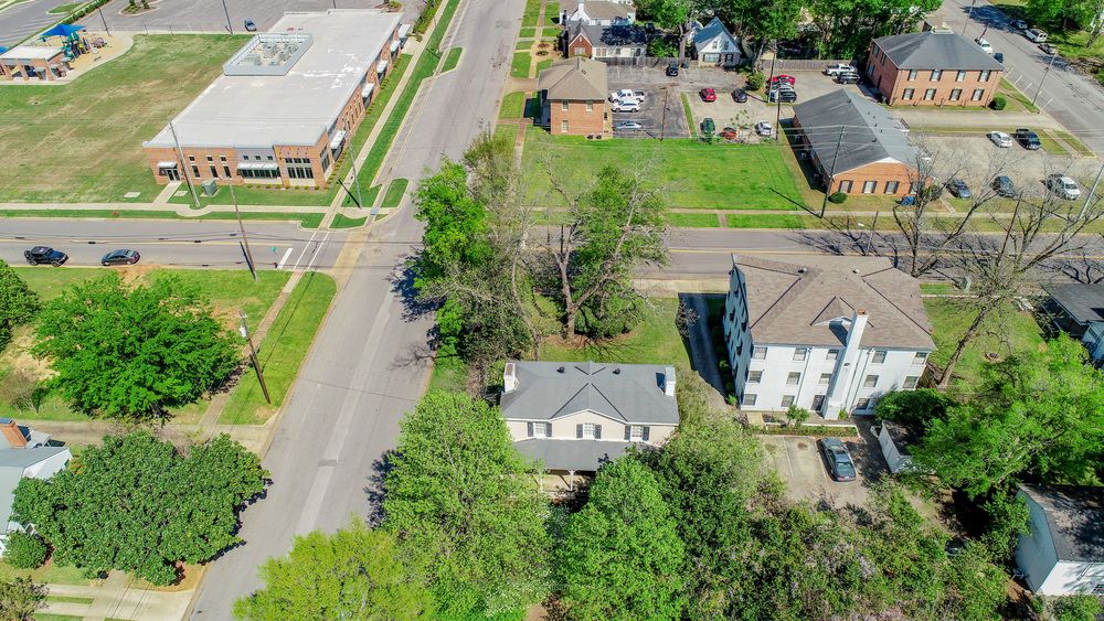 Office For Sale: 2303 13th St, Tuscaloosa, AL 35401